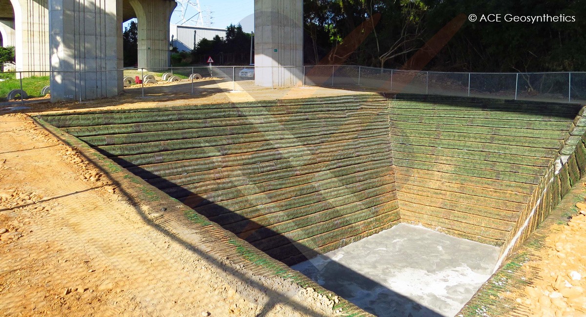 Detention Pond under the  Shalu Overpass of Freeway No. 3, Taichung, Taiwan