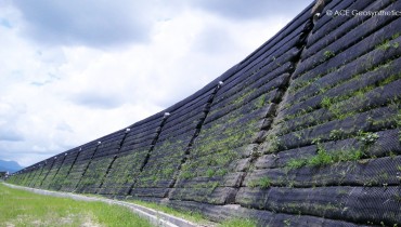 Công trình tường đất chắn gia cố Diệu Âm Tịnh Viên, Liên Đài, Huyện Miao Li, Đài Loan